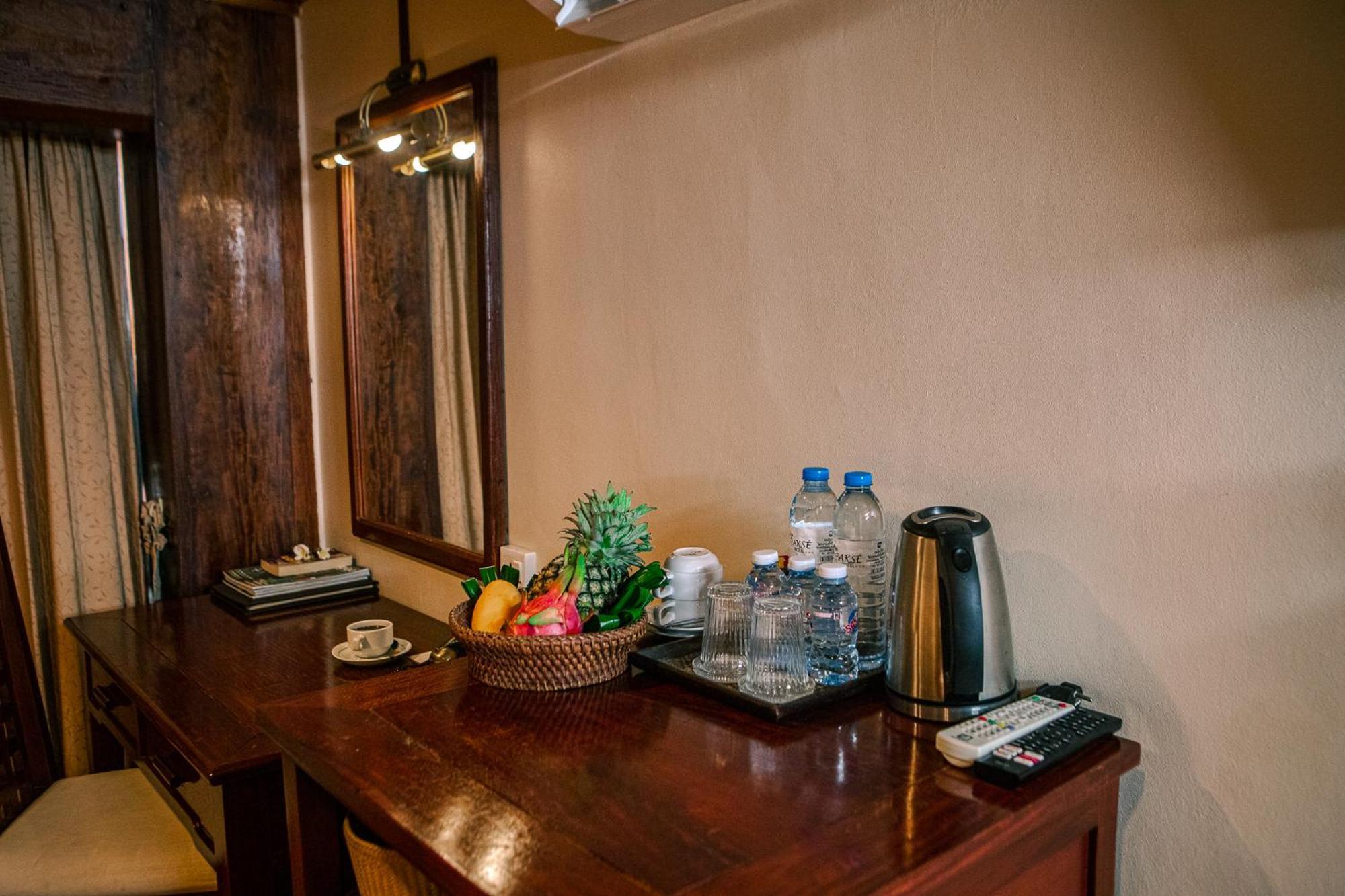 Pakse Hotel & Restaurant Exteriör bild