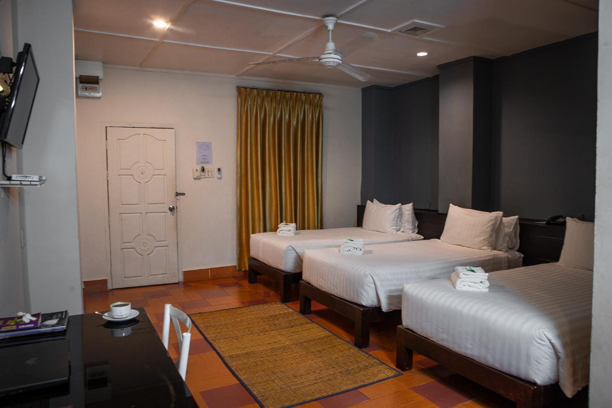 Pakse Hotel & Restaurant Exteriör bild